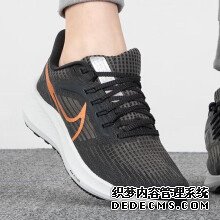 河北定州高考监考老师都穿运动鞋官方：监考不允许穿高跟鞋已执行多年